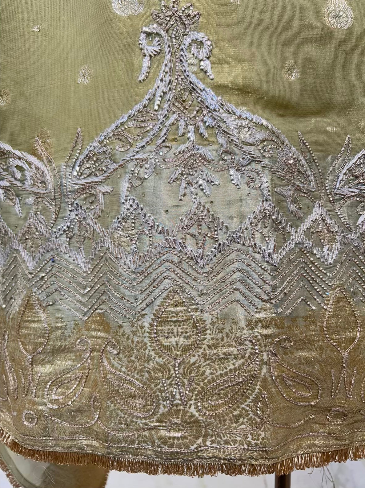 Riyara Gota Noor Suit (Green)