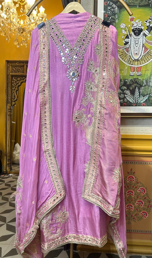 Sitarah Silk Suit (Pink)