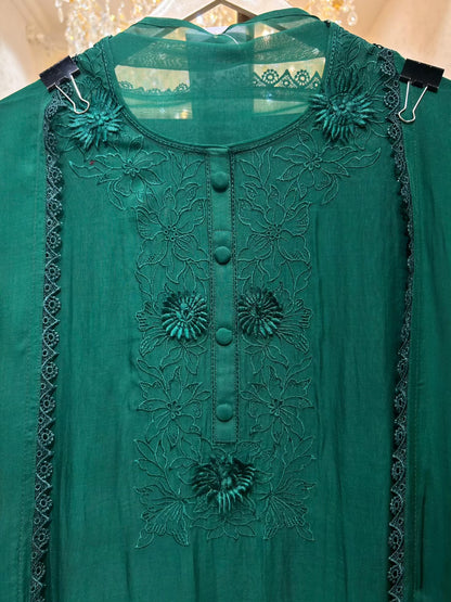 Zarleen Threadwork Suit (Green)
