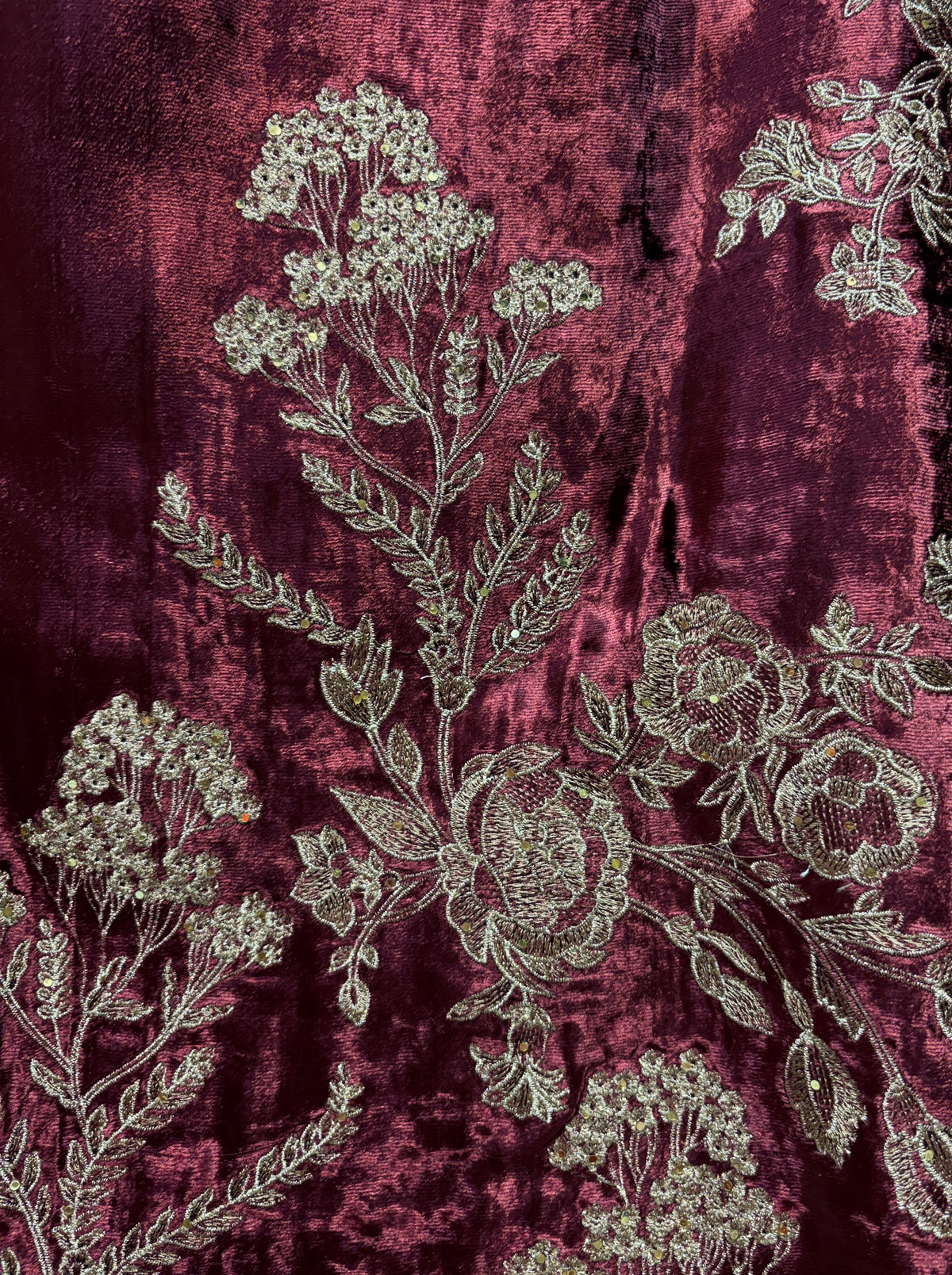 Veloura Noor Suit
