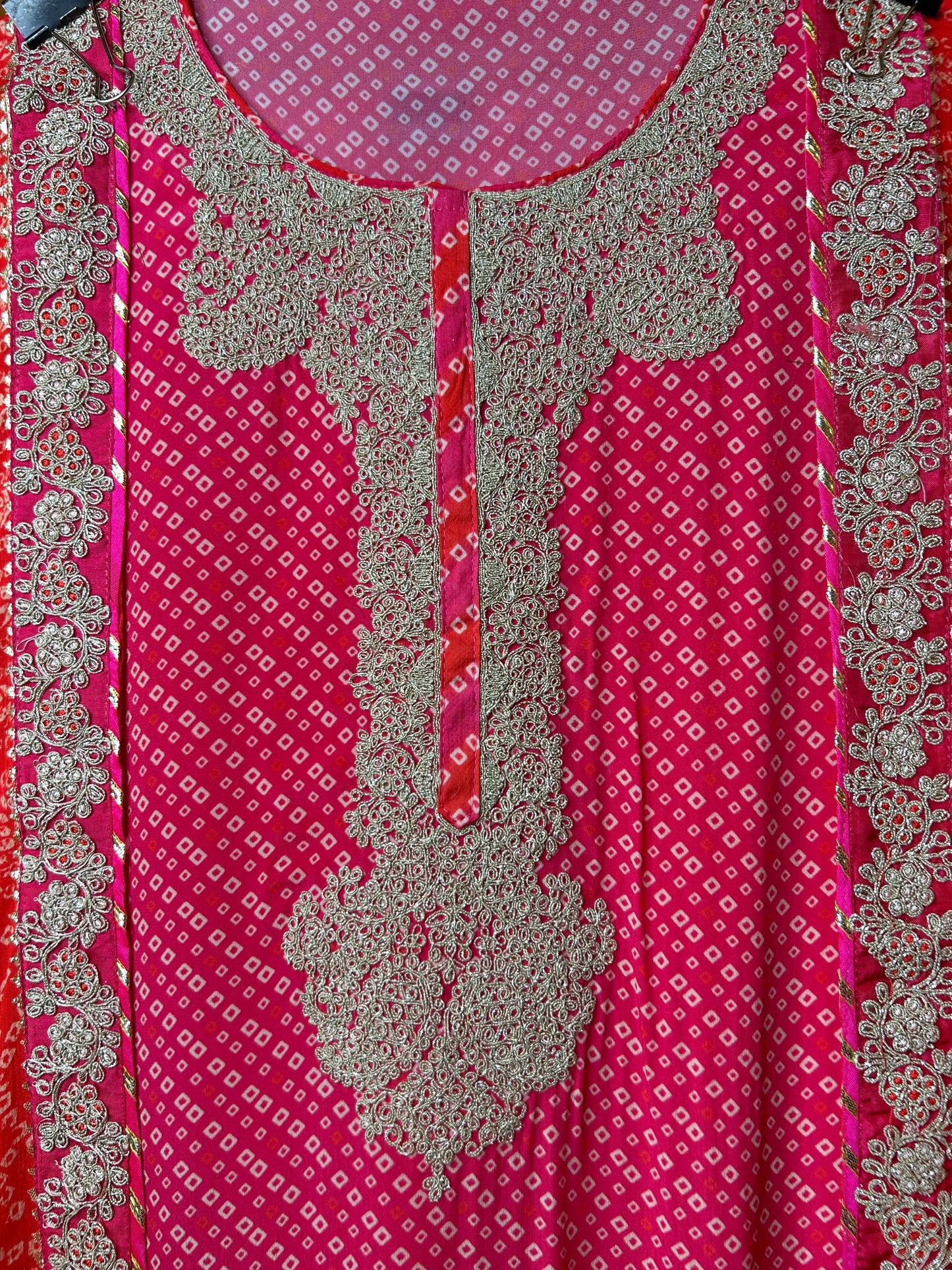 Aabroo Crepe Suit