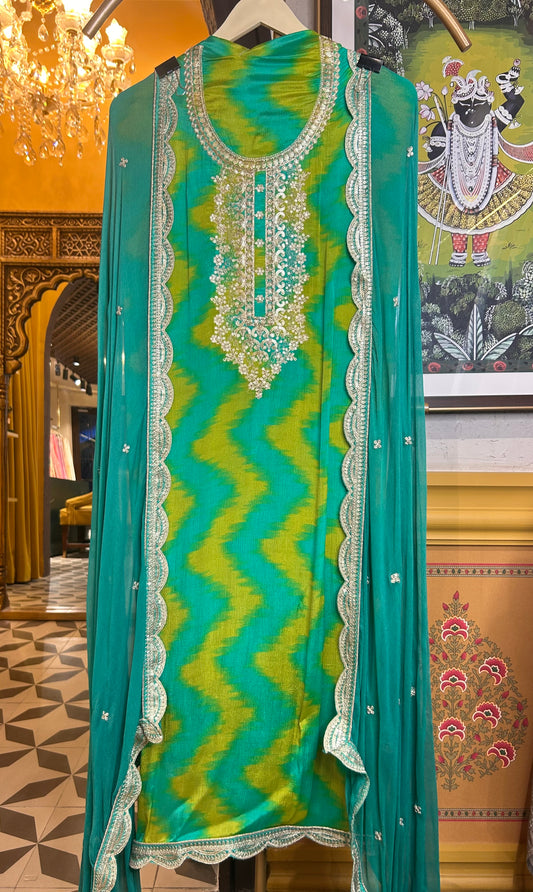 Ruhaniyaa Chinon Suit (Green)