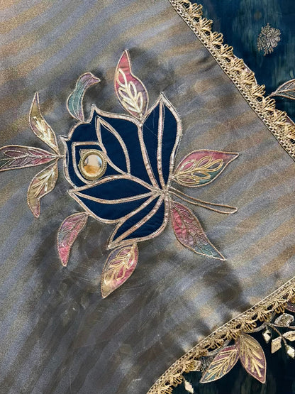 Zarnooré-Modal Suit (Peacock Blue)