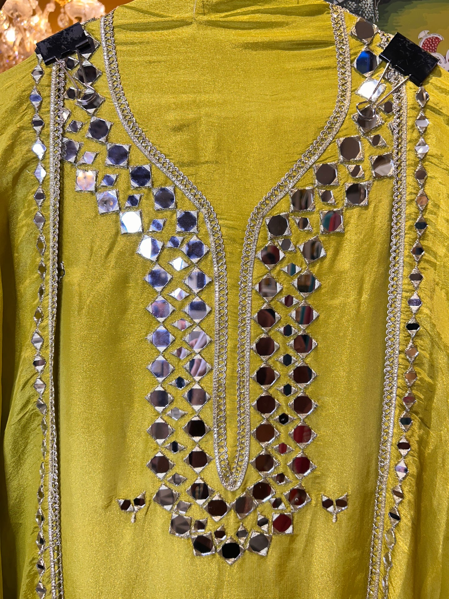 Zareen Jhalak Suit (Yellow)