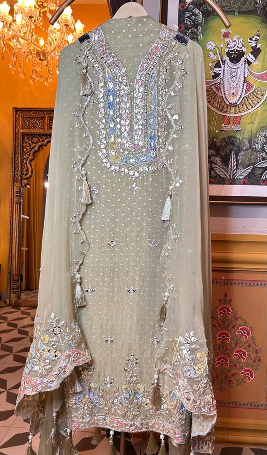Aavira Shimmer Organza Suit (Green)