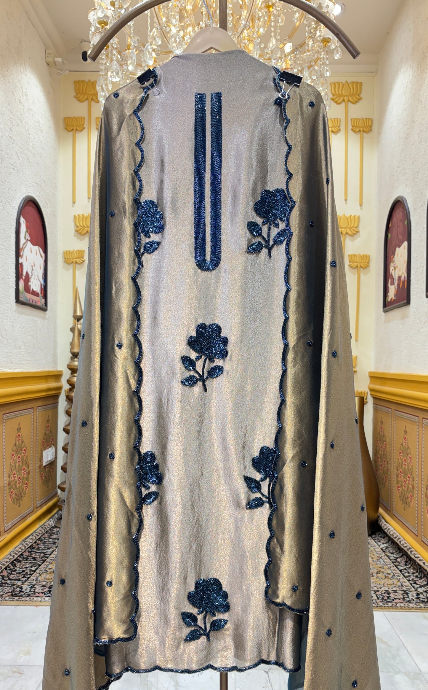 Mrinalini Éclat Suit