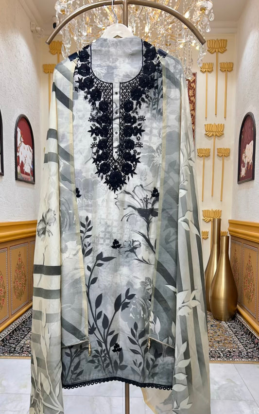 Elvira Printed Élan Suit