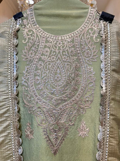 Arezza Veilcraft Suit (Green)