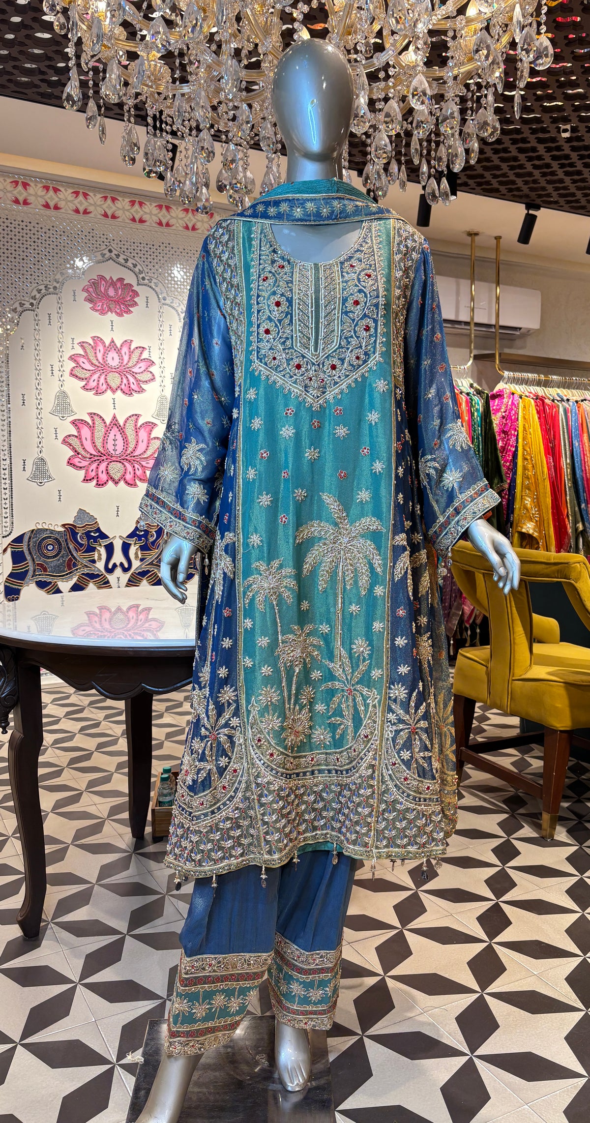 Zarafina Farshi Anarkali Suit