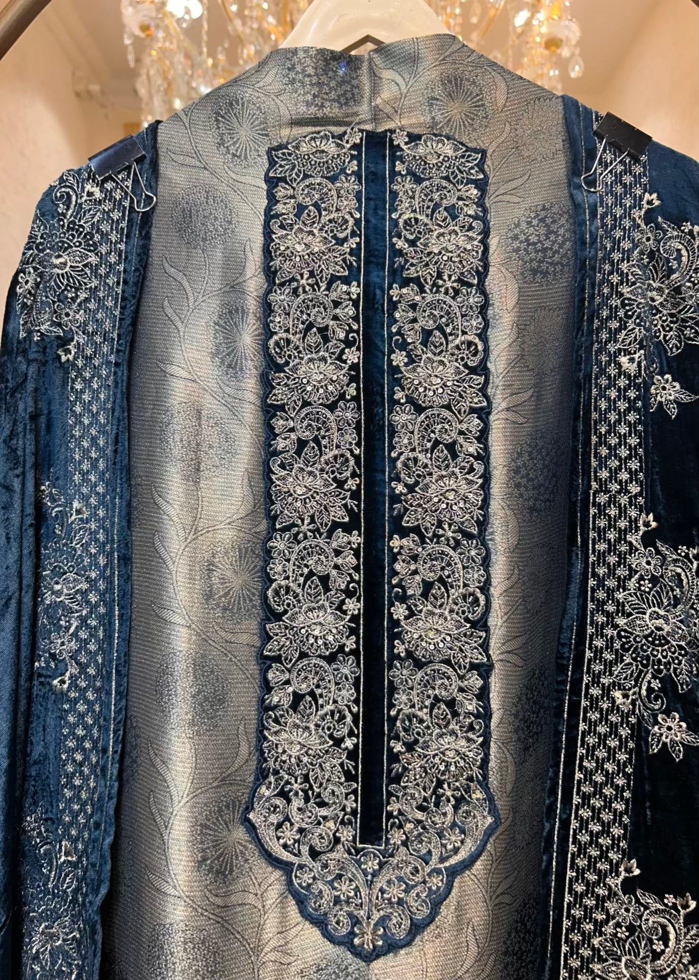 Rivayat Brocade Velvet Suit (Blue)