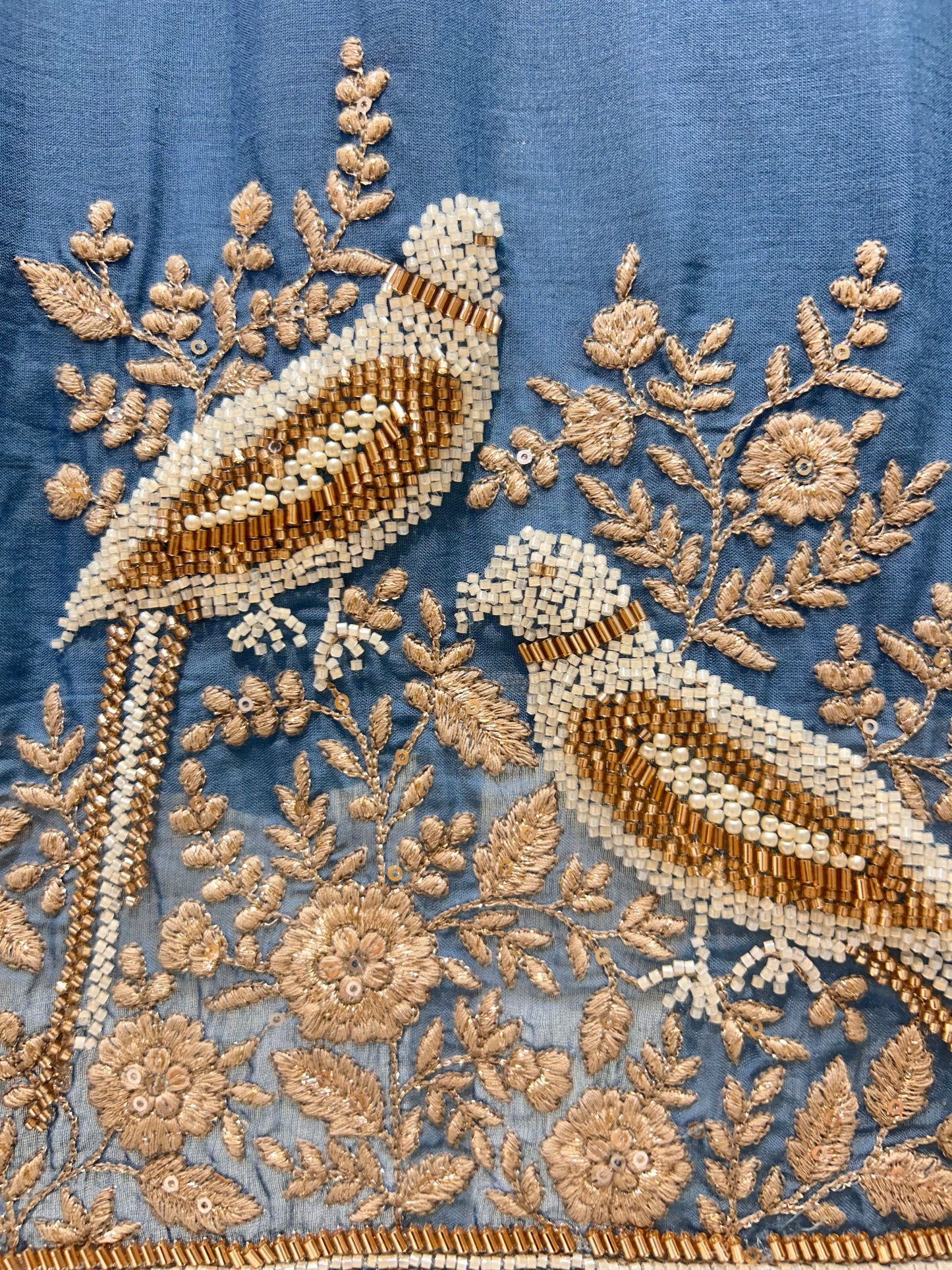 Vihana Mul Suit