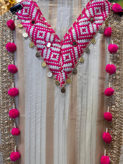 Gulnaar Noor Suit