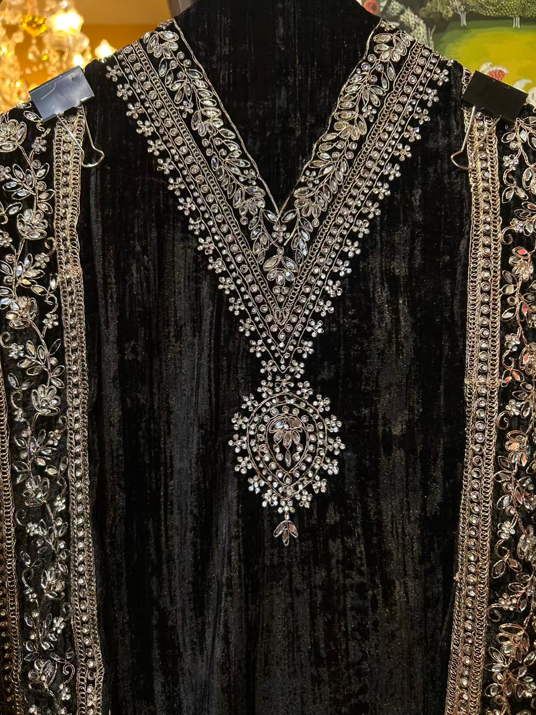 Mehrazar Velvet Suit (Black)