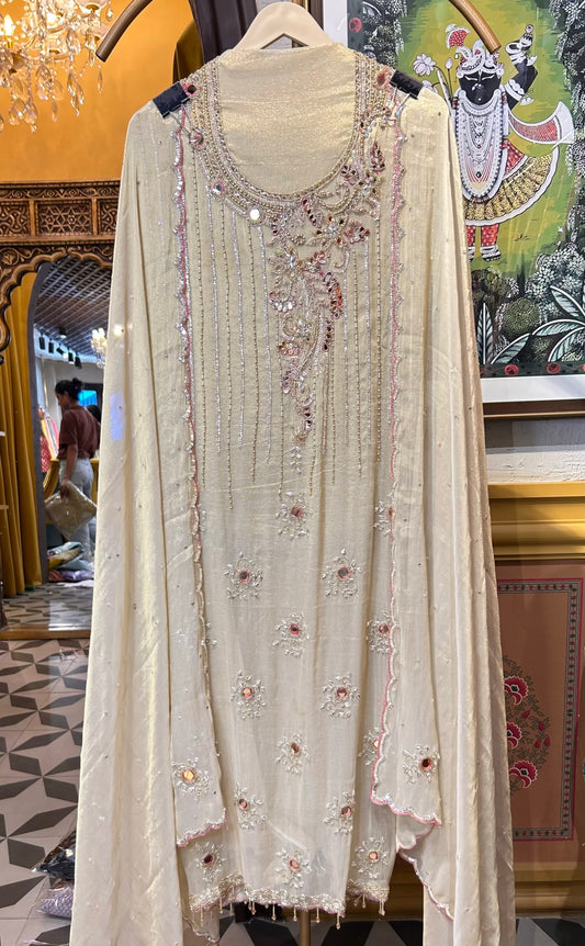 Chandbaliya Organza Suit