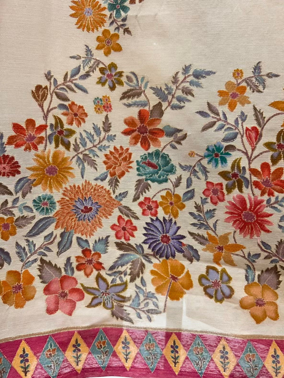 Eshira Silk Printed Suit (Beige)