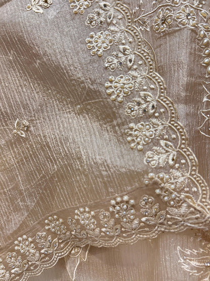 Mehrzeen Appliqué Tissue Suit