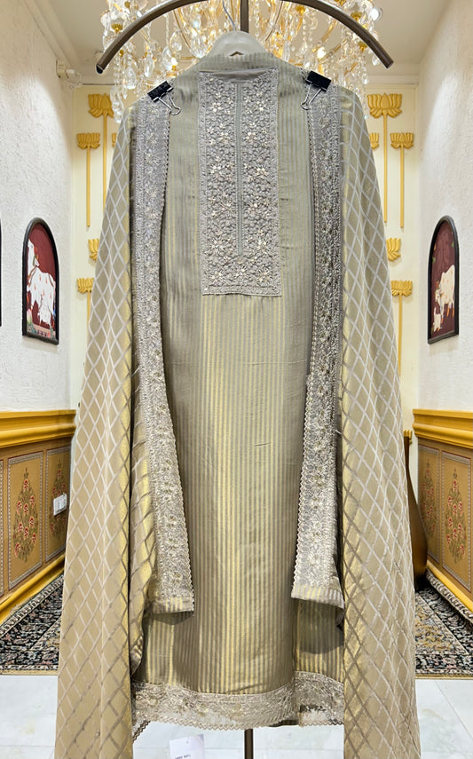 Oorja Banarasi Suit