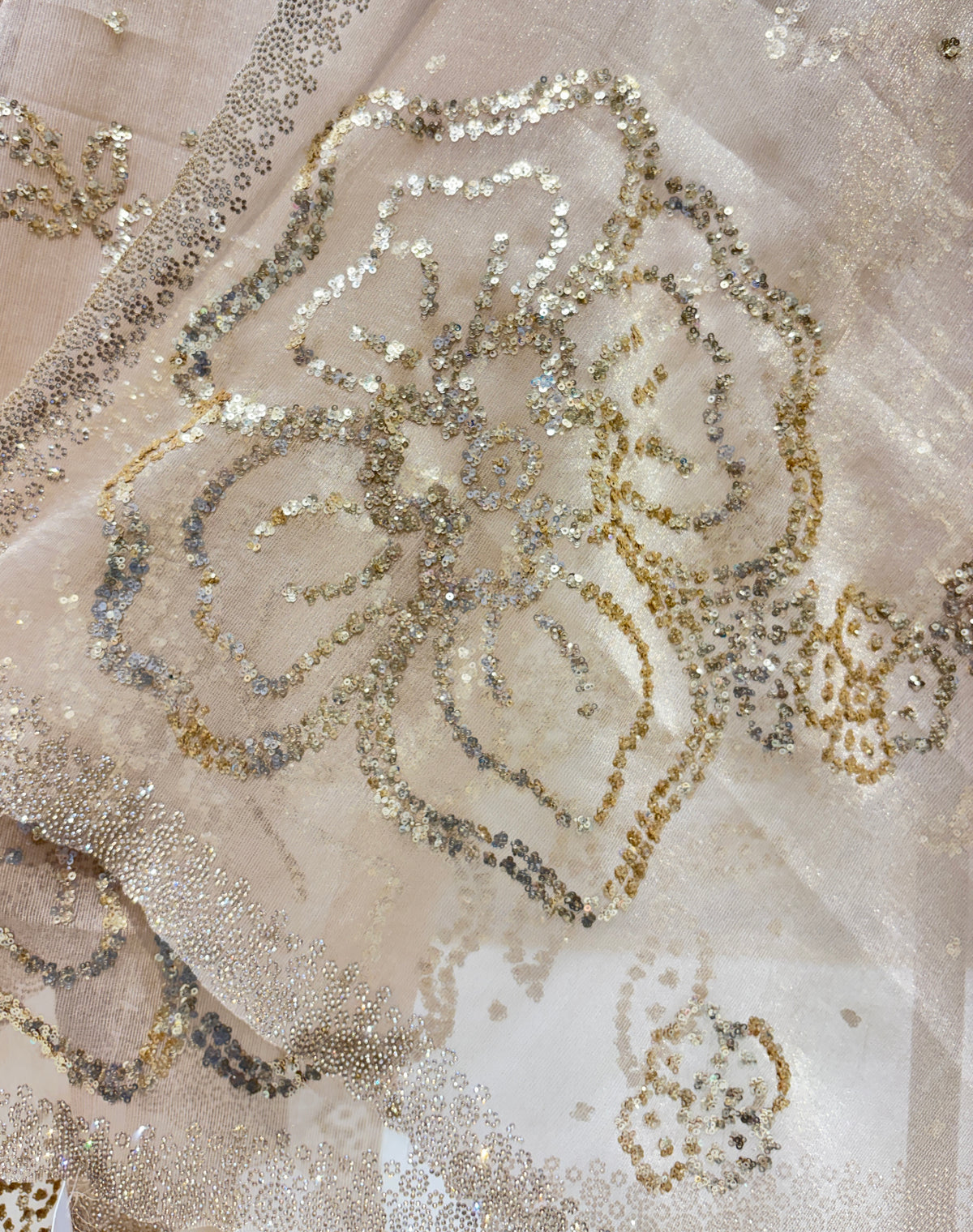 Afsana Lumière Suit