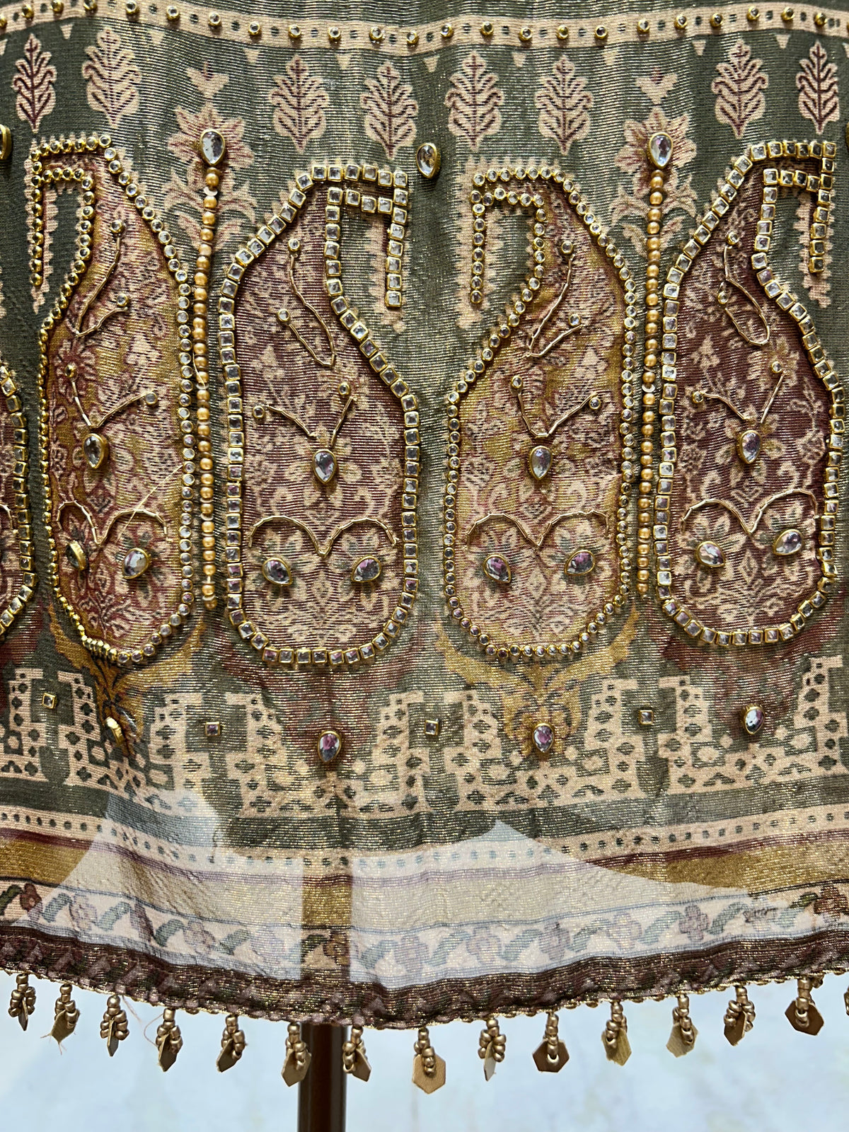 Kundanika Noor Suit