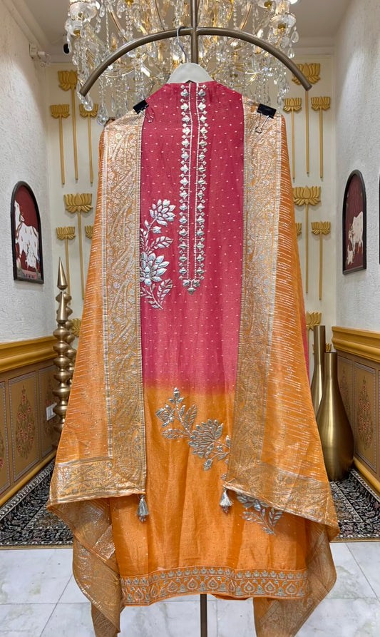 Arzéa Leather Banarasi Suit (Magenta Yellow)