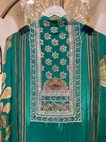 Aarifa Grace Printed Suit (Green)