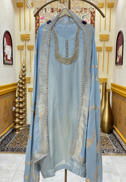 Mehrbano Banarasi Organza Suit