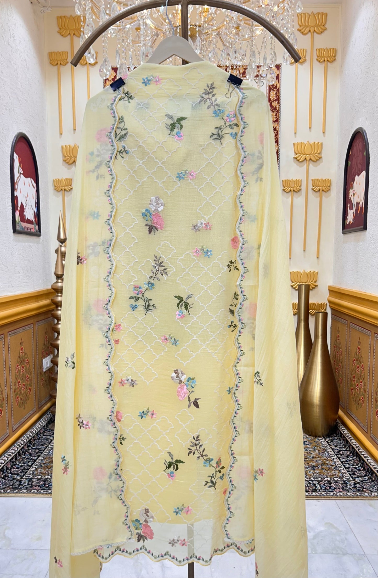 Vihana Resham Grace Suit (Yellow)