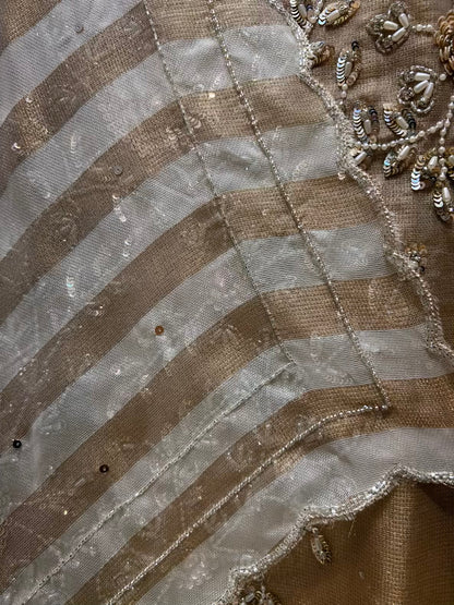 Zehriya Cutdana Veil Suit (Beige)