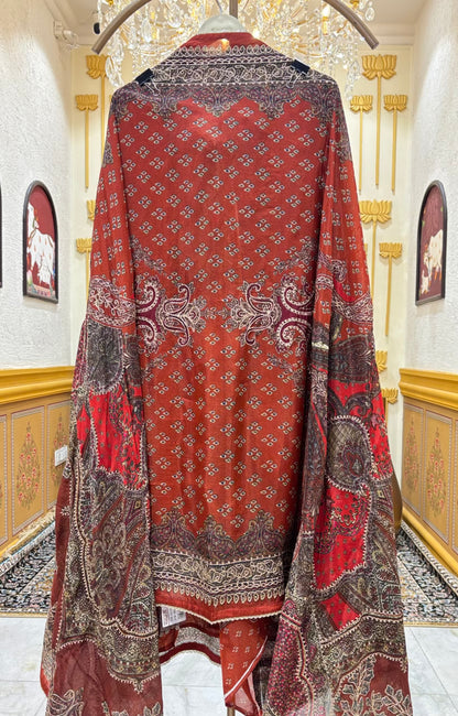 Vira Zari Crepe Suit