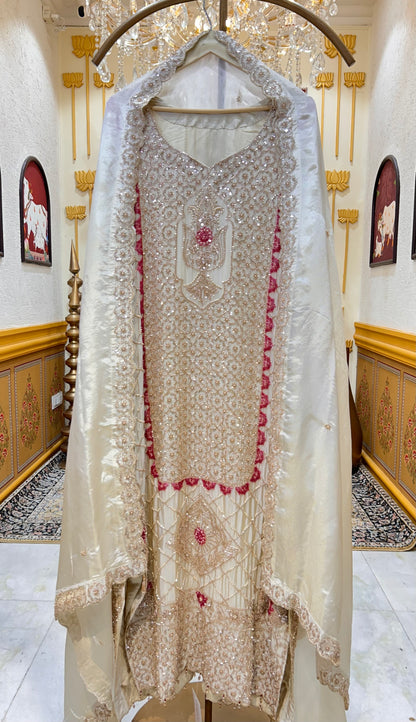 Vihana Cutdana Silk Suit