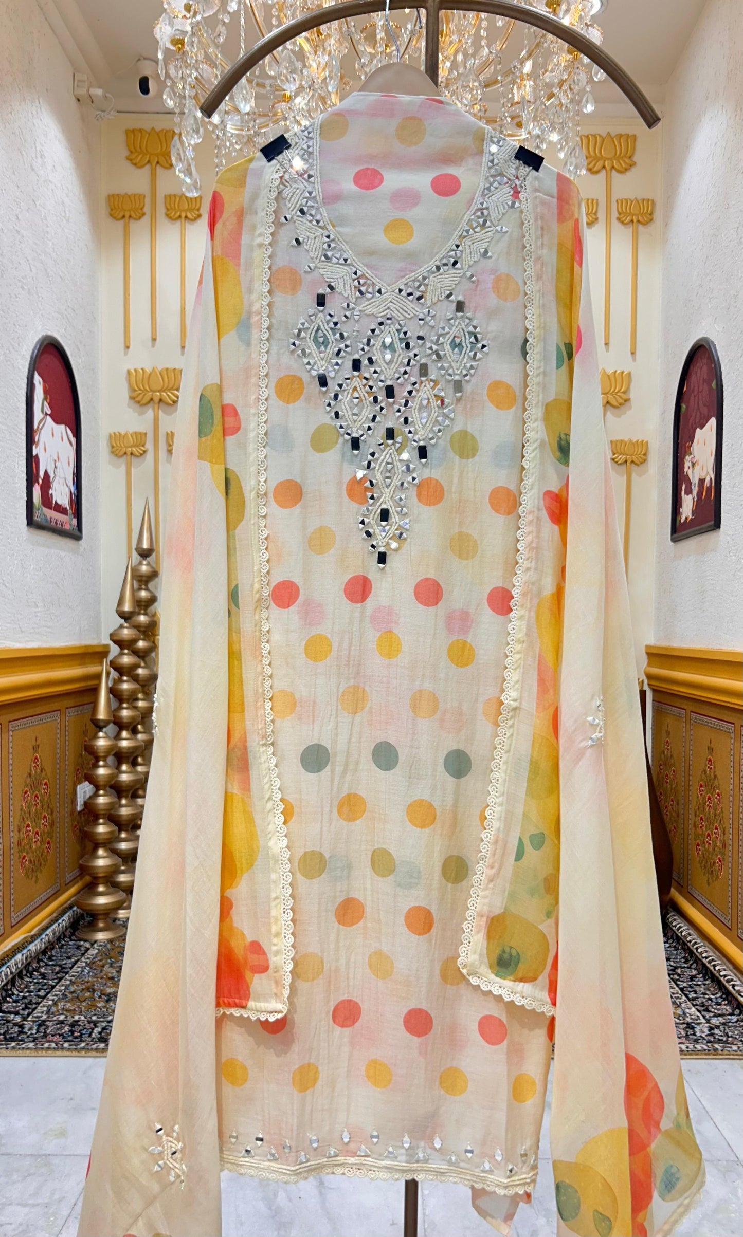 Afsana Mirror Mul Suit