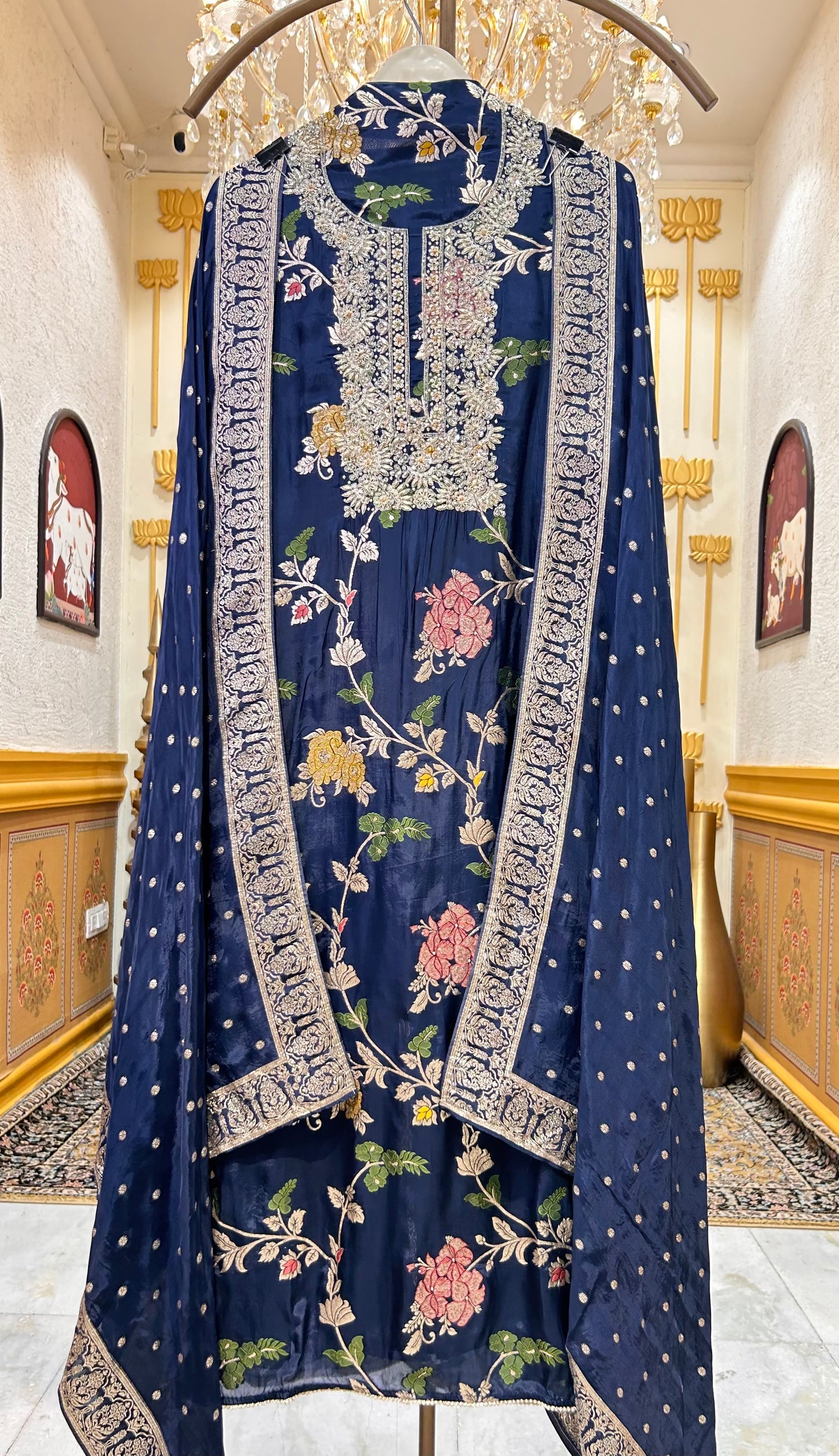 Nooran Kashi Suit