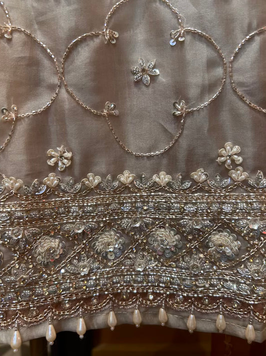 Mehré-Shaam Suit