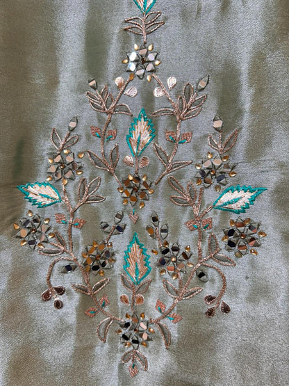 Averiha Brocade Suit (Green)