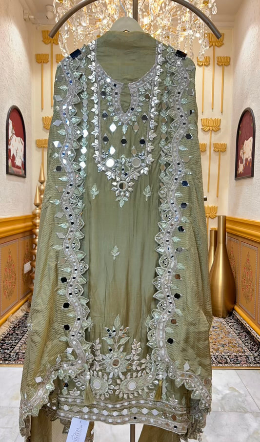 Zaraina Gota Mirror Suit (Green)