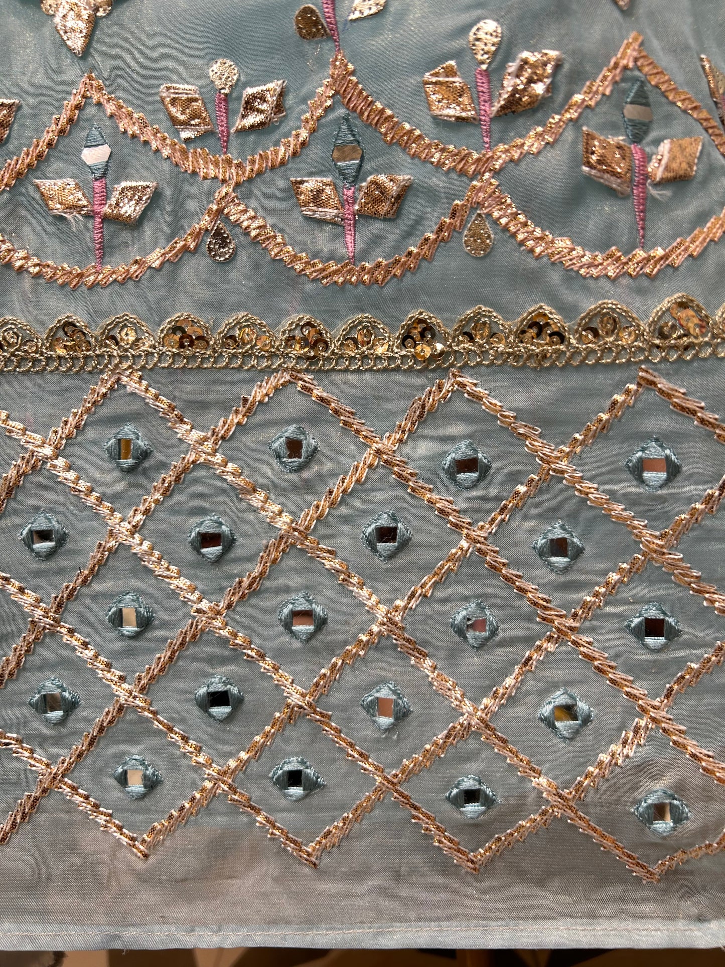 Nayra Mirror & Gotapatti Organza Suit