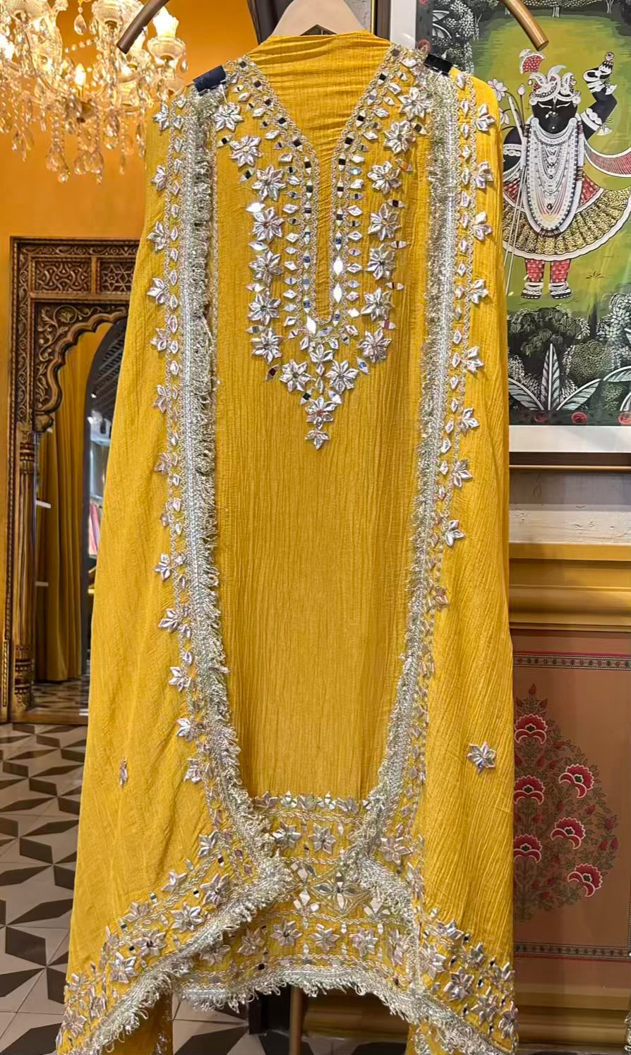 Aabroo-e-Nazm (Yellow)