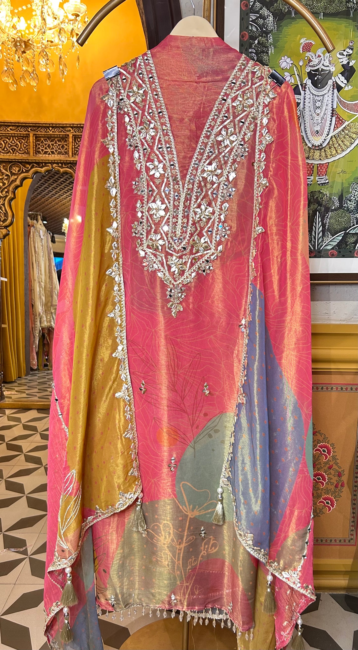 Gulzaar-e-Noor (Pink)