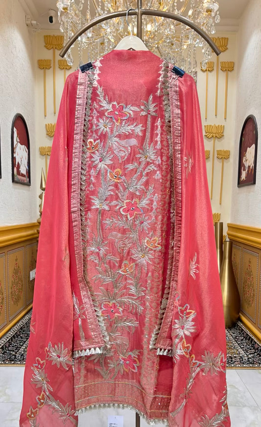 Zarveen SilverÉlan Suit (Pink)