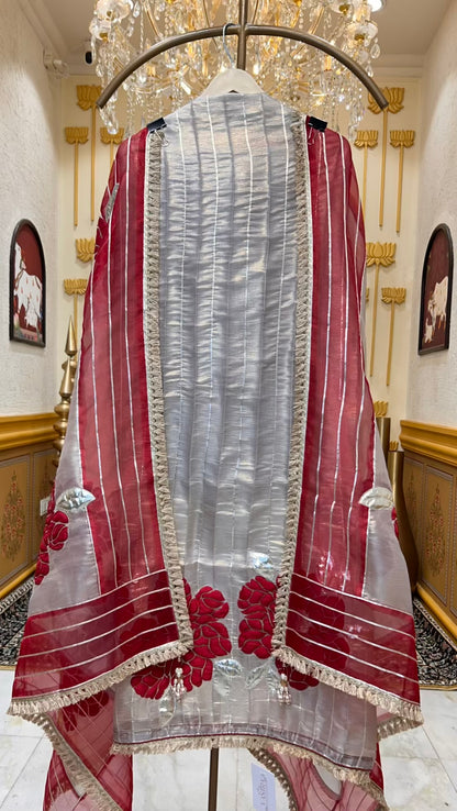 Ariyah Appliqué Élan Suit (Ivory & Red)