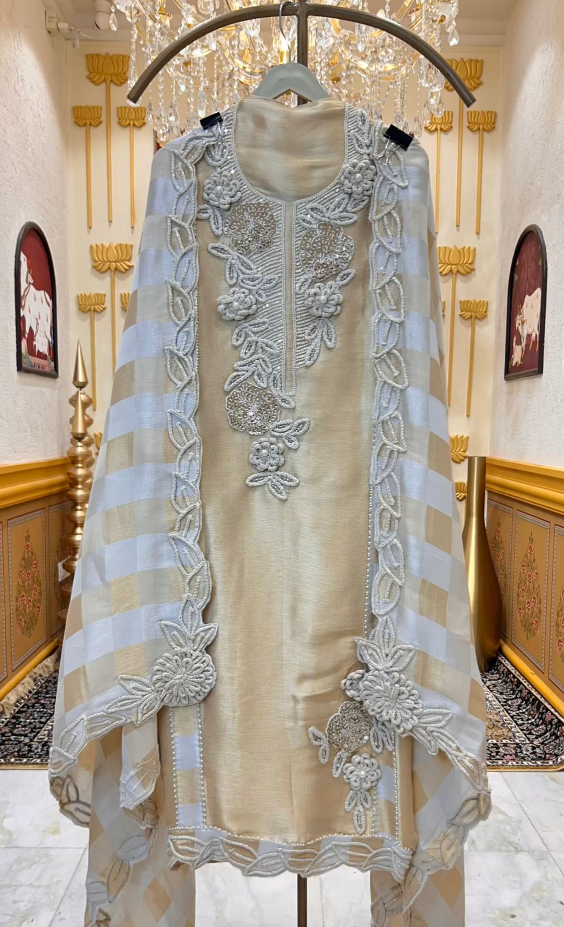 Sarviza Shimmer Zari Suit (Ivory Gold)