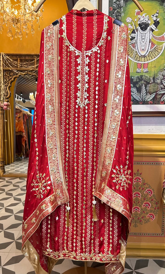 Gota-e-Zar (Red)