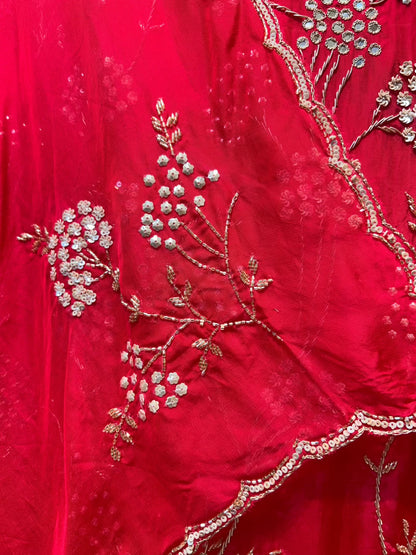 Elmira Handwork Suit