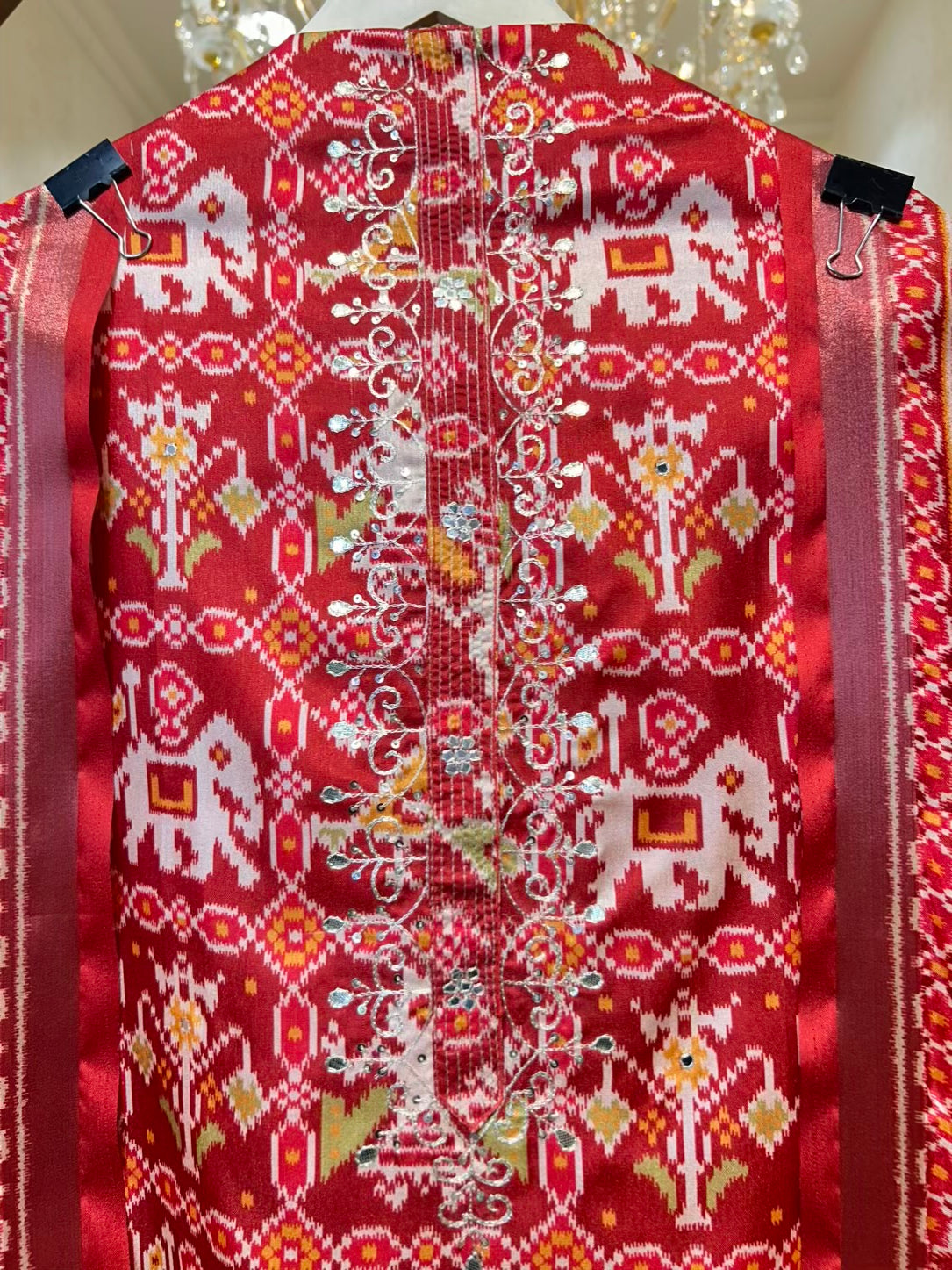 Saavira Patola Heritage Suit (Red)