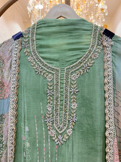 Elara Crepe Élan Suit (Green)
