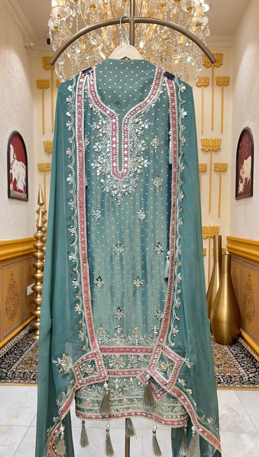 Noorvika Gota Aaina Suit (Green)