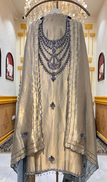 Heer Gulzar Suit