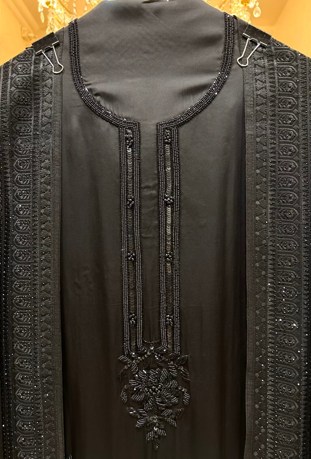 Aroha Satin Élan Suit