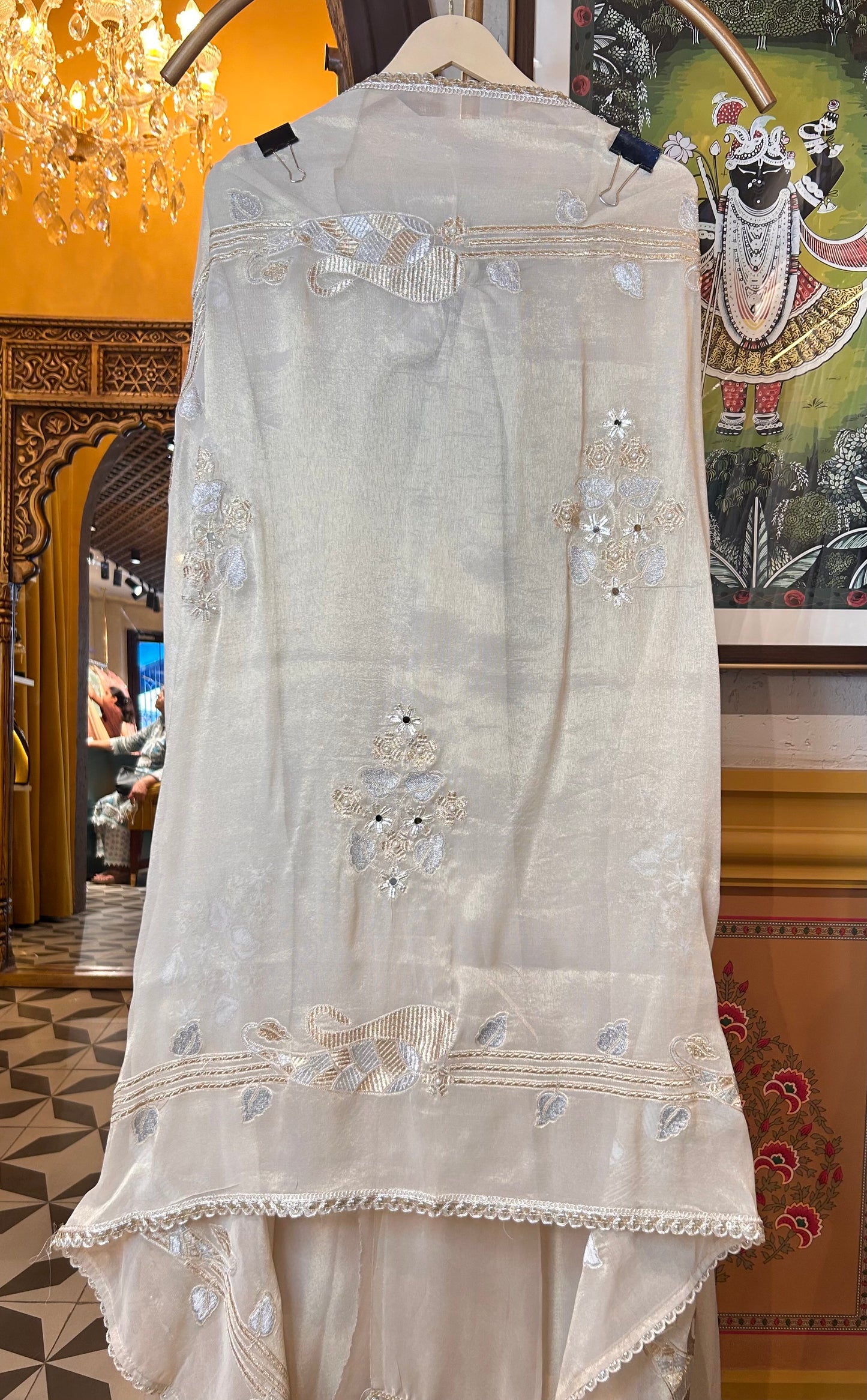 Nureh Organza Suit