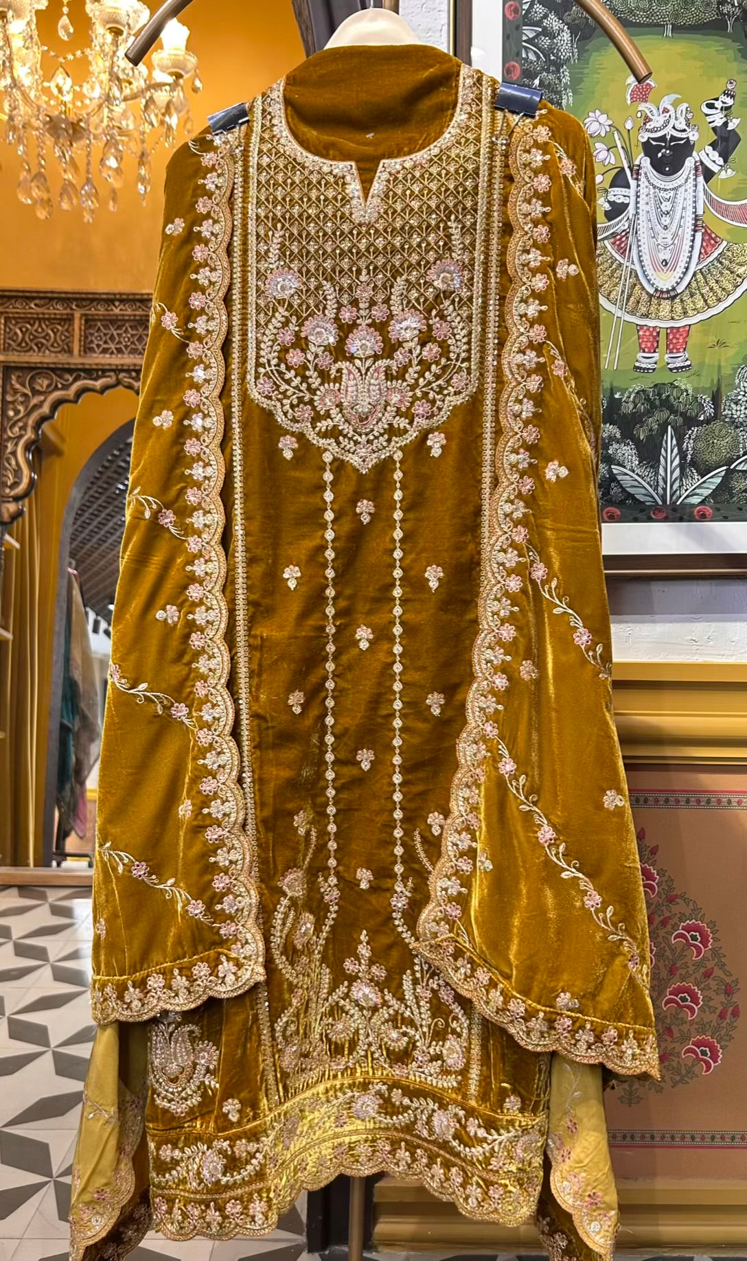 Feroza-e-Velvet Suit (Mustard)